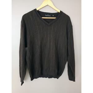 Lenor Romano v-neck sweater 100% extra fine merino wool quiet luxury minimalist